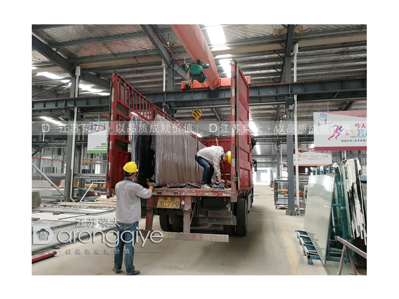 公交候車(chē)亭