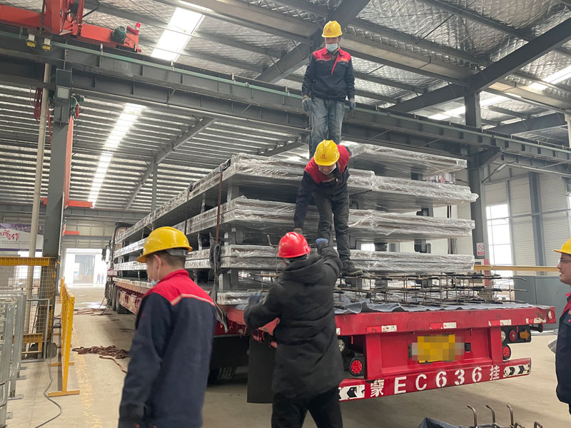 公交候車亭廠家發往內蒙古案例