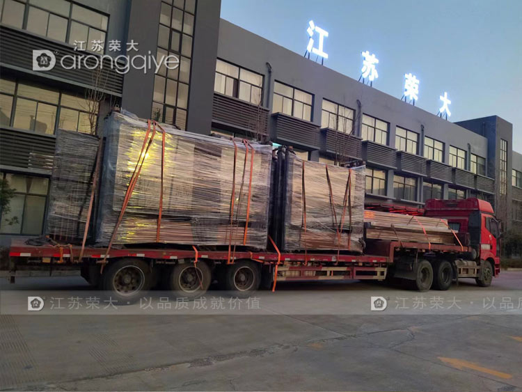 江蘇智能公交站臺發貨